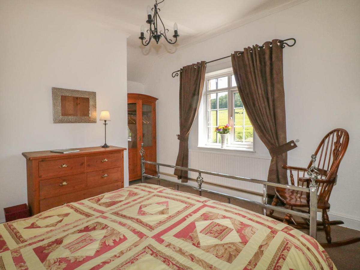 Lees Moor Cottage มัทล็อก ภายนอก รูปภาพ